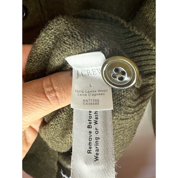J Crew 100% Lambswool Sweater Collar Button Chest Pockets Size Large Green - Picture 7 of 8